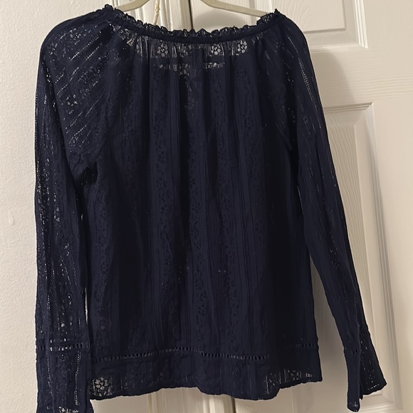 Hinge navy blouse - Picture 6 of 6